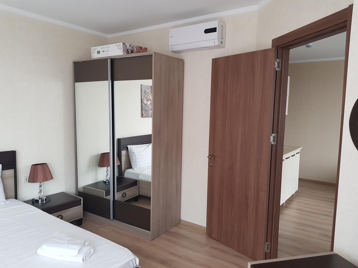 Aparthotel Viva Blue Batumi Zewnętrze zdjęcie