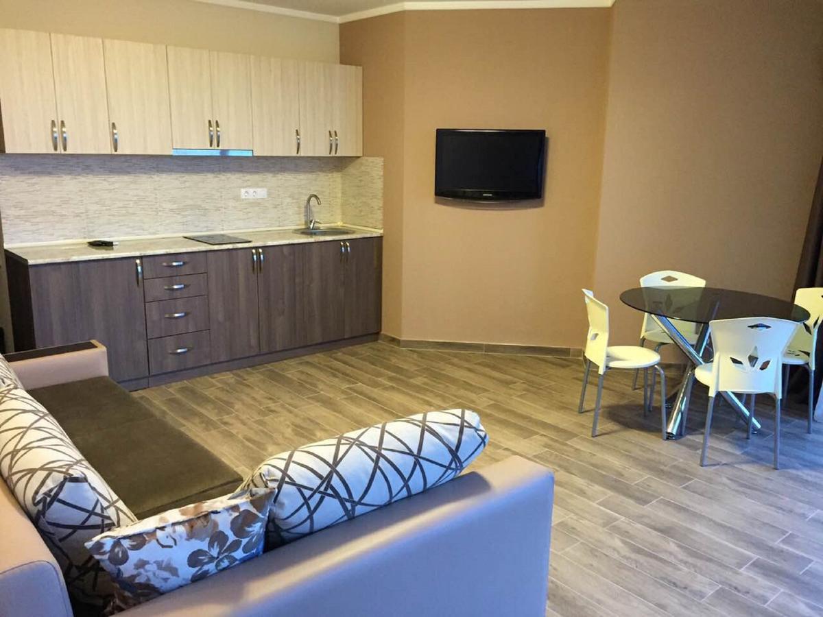 Aparthotel Viva Blue Batumi Zewnętrze zdjęcie